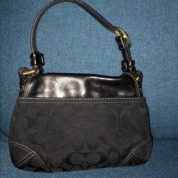 Coach small hand bag black - Picture 2 of 4